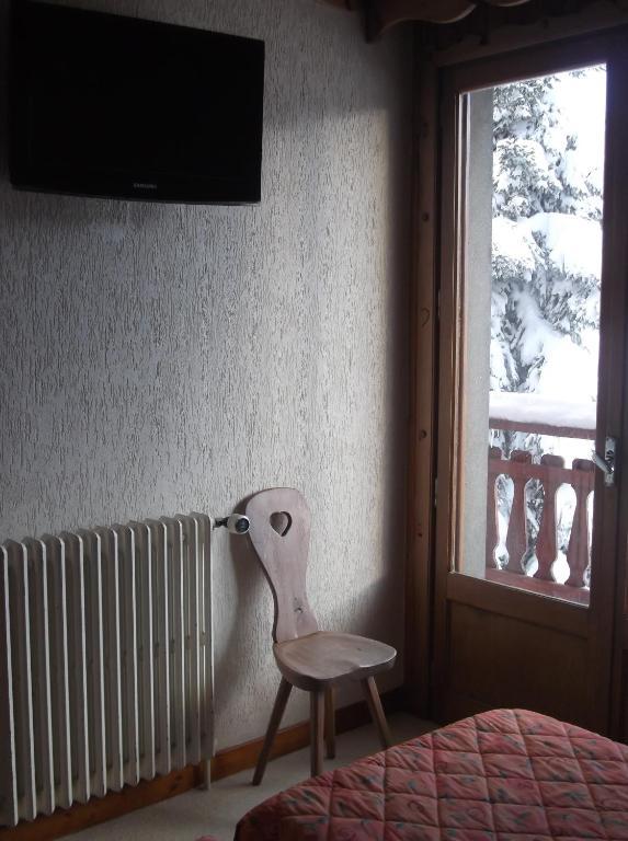 Hotel Les Mottets Осоа Стая снимка